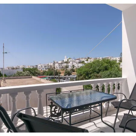 Soto's Comfort House Adamantas (Milos)