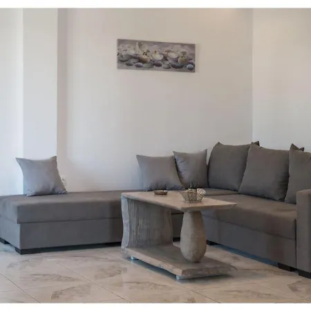 Soto's Comfort House *