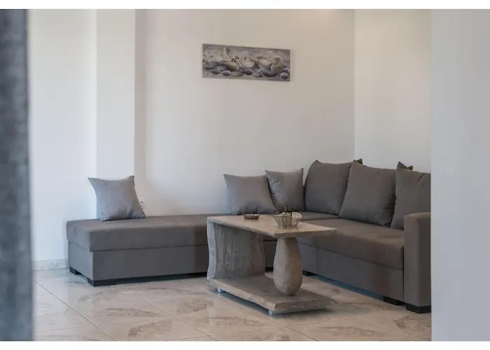 Soto's Comfort House *