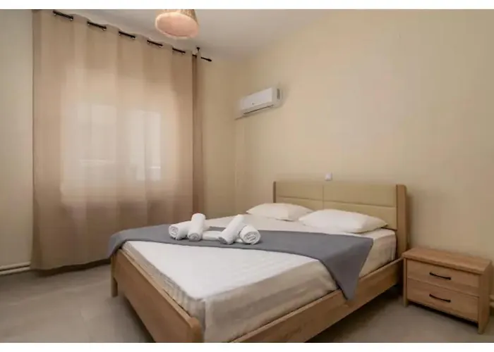 Soto's Comfort House