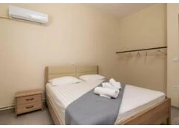 Soto's Comfort House * Adamantas